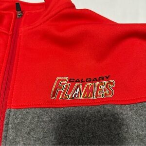 Men’s Calgary Flames Zip Up
